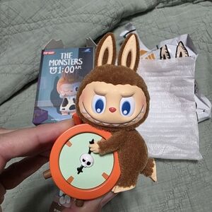 The Monsters 1 a.m. SECRET Stop The Time